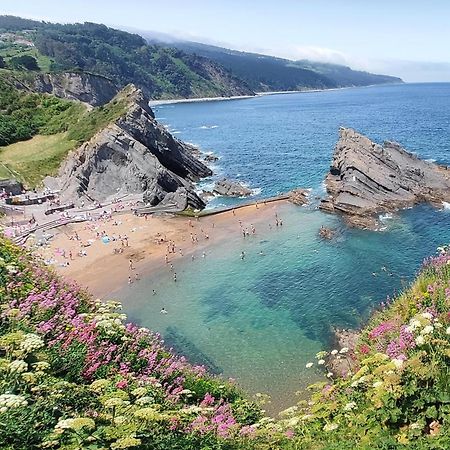 Kala Apartamentua Parking Gratuito Cercano Bermeo Eksteriør bilde